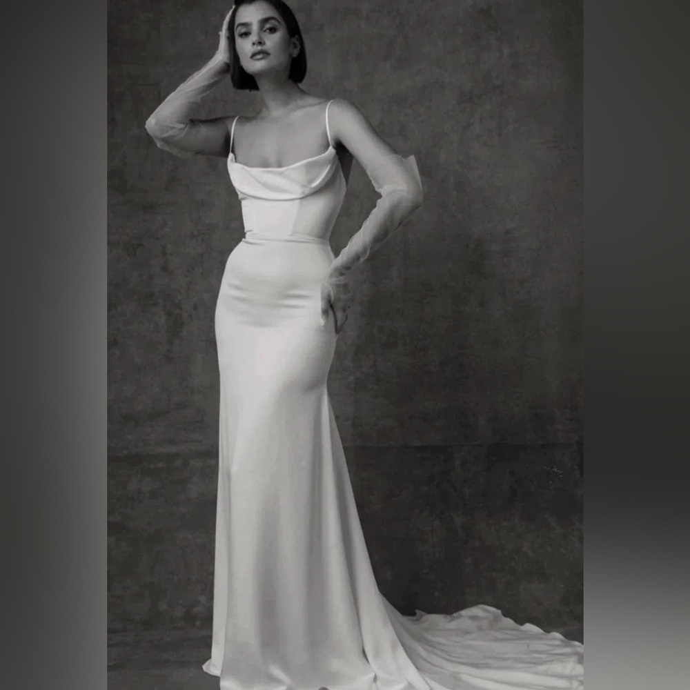 Sarah Seven Elegant White Wedding Dress